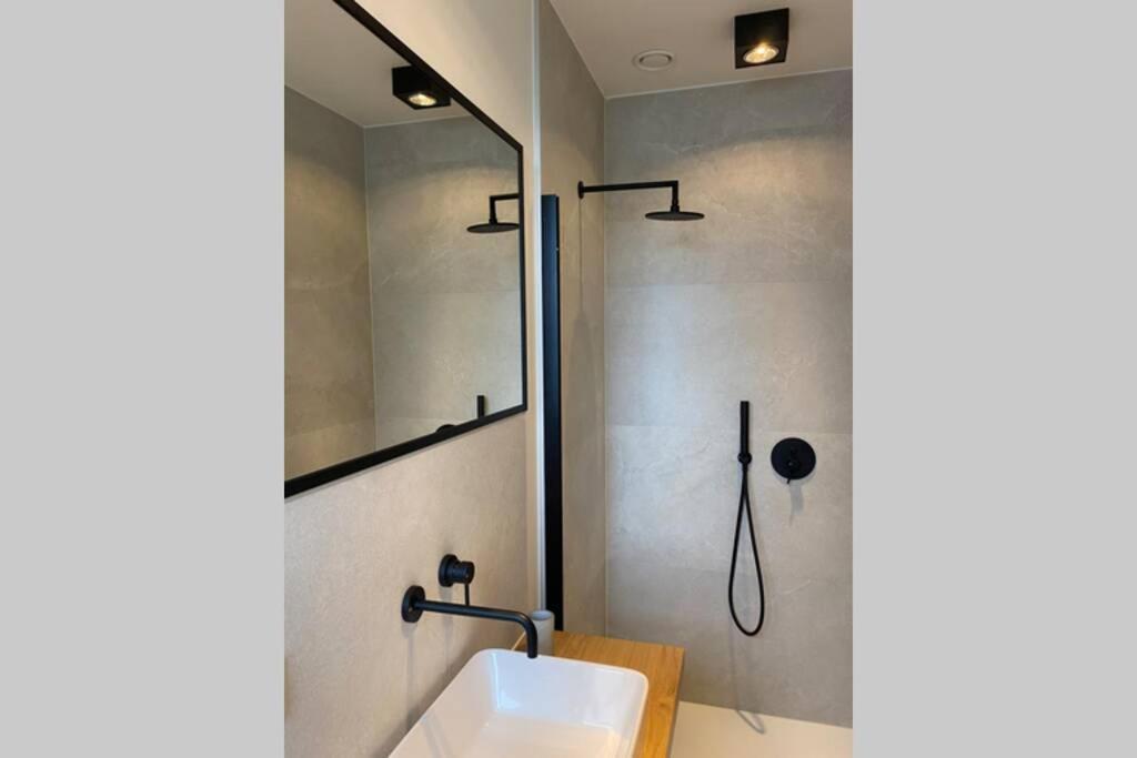 Schitterend Nieuwbouw Appartement In Gent Ngoại thất bức ảnh